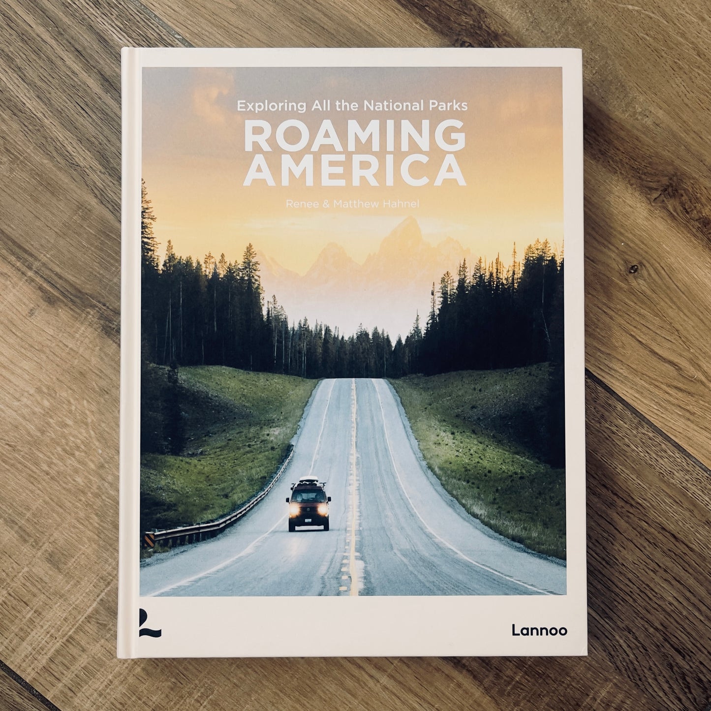 ROAMING AMERICA BOOK