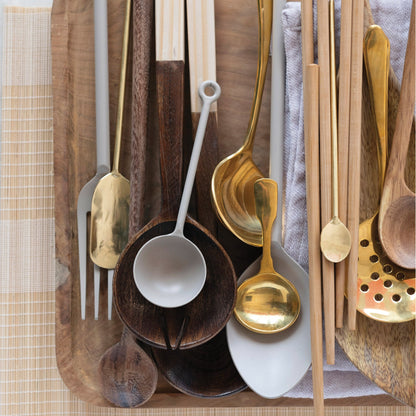 MATTE TAUPE SERVING SET